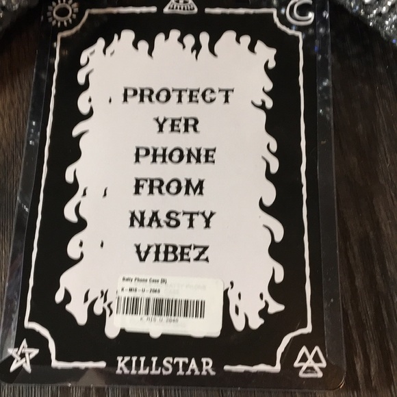 🦇adorable killstar batty phone case🦇 - Picture 4 of 4